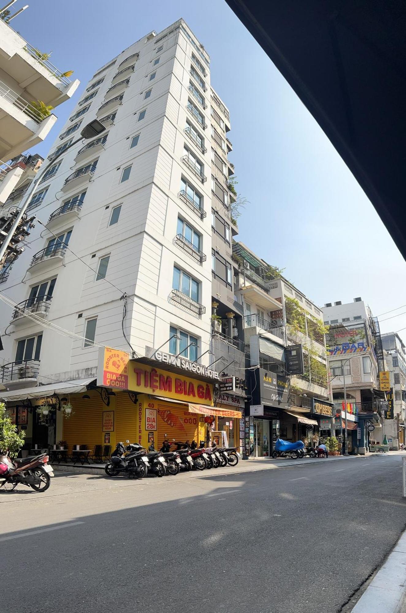 Gemini Saigon Hotel & Apartment Ho Chi Minh-staden Exteriör bild